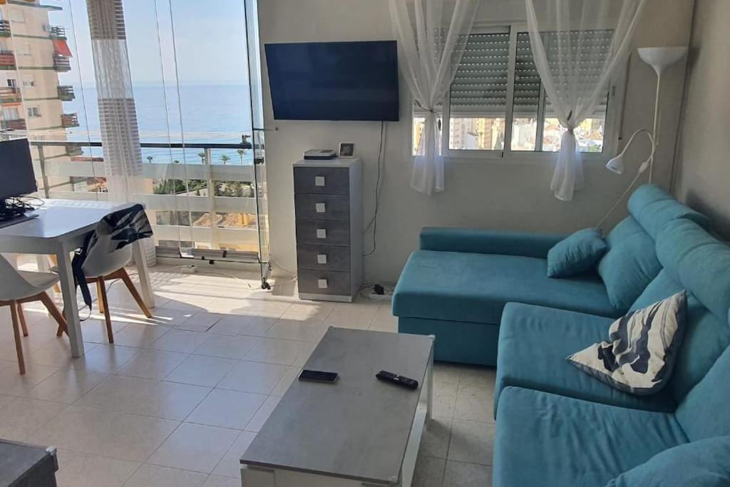 Apartamento Con Terraza A Pie De Playa Benalmádena Buitenkant foto